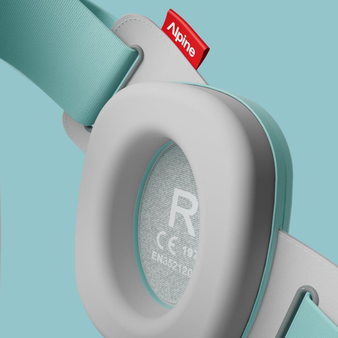Close-up muffy baby earmuffs with focus on CE certification